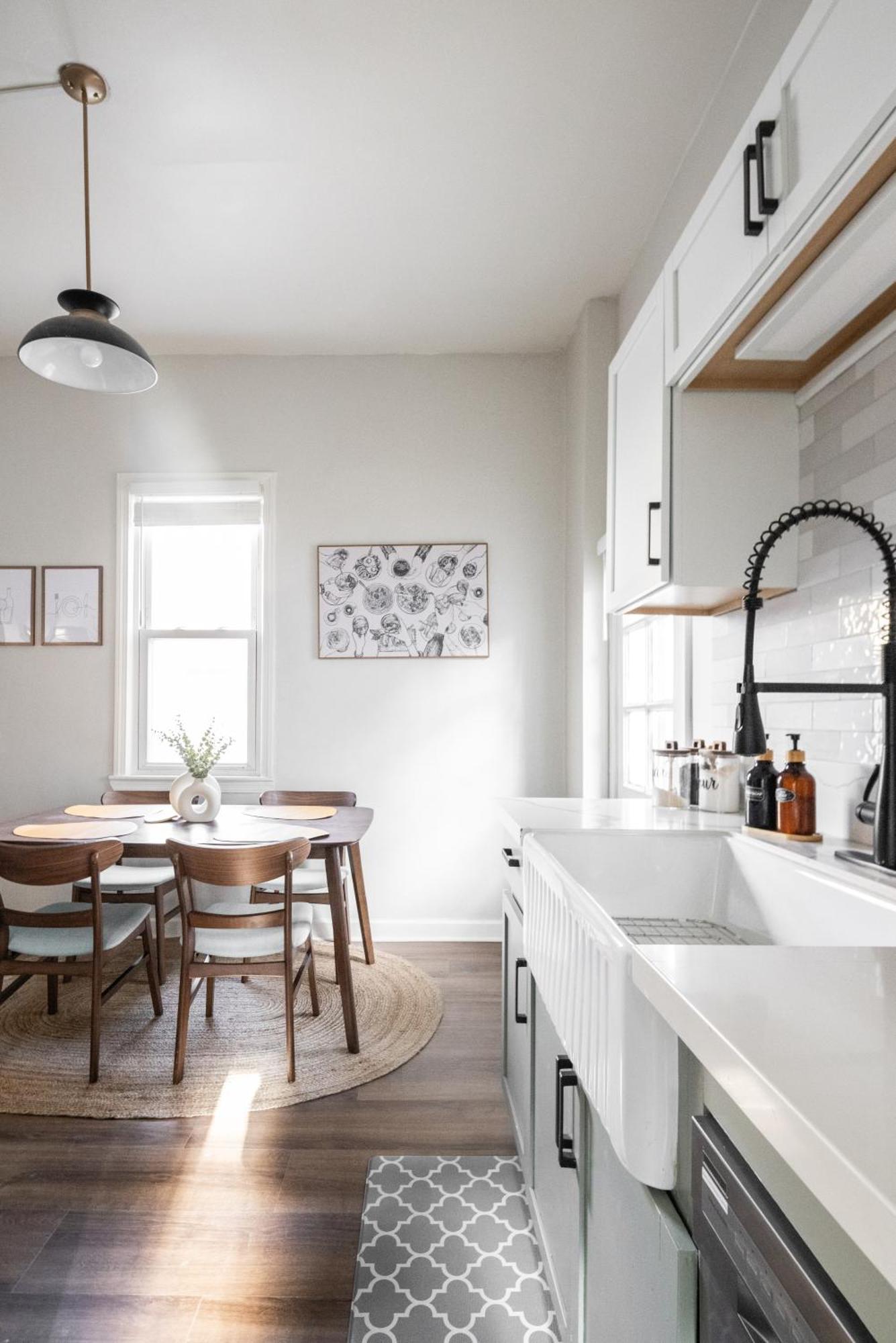 Ferienwohnung Mid-Century Modern Retreat In Little Italy Cleveland Exterior foto